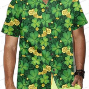 Green Shamrock St Patrick’s Day Hawaiian Shirt, Irish Aloha Button-Up for Parade Party Vacation Gift